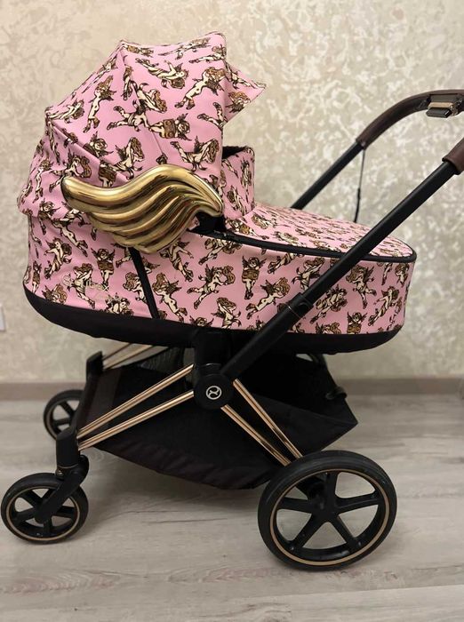 Продам стильну коляску Cybex Priam by Jeremy Scott 2 в 1