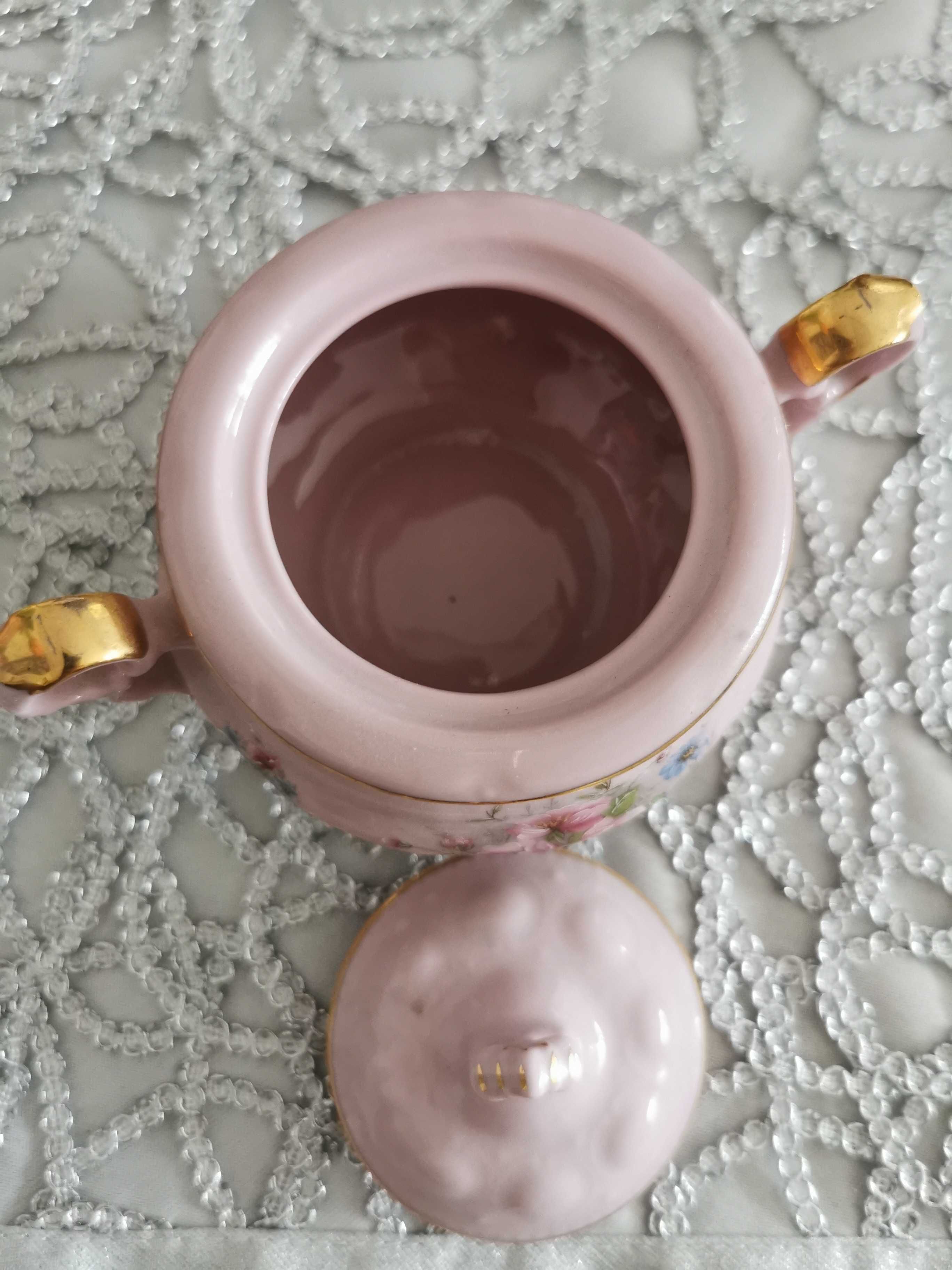 Cukiernica Czeska porcelana