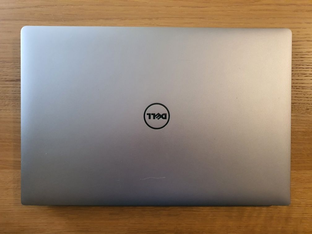 Dell XPS 15 9560 i7 GTX 1050 16gb 4k dotykowy  512 mvme