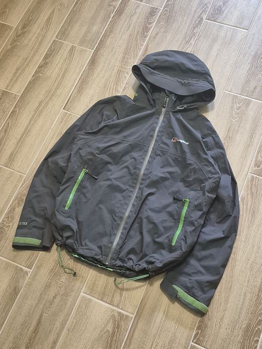 Berghaus gore tex jacket, rab, arcteryx, norrona, mont-bell,haglofs,tn
