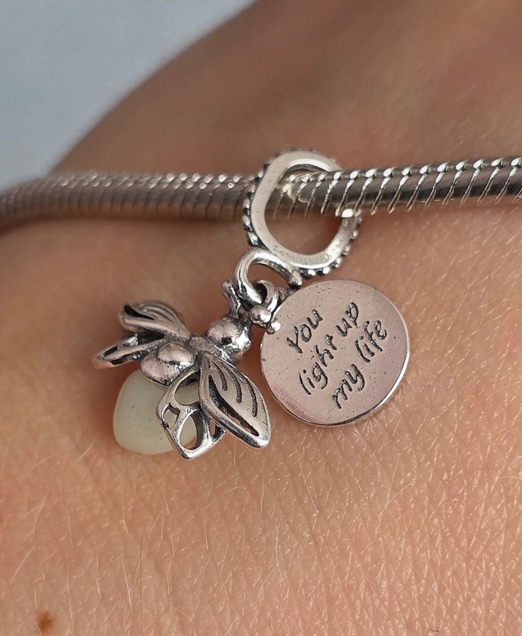 Zawieszka Pandora Charms Robaczek Świętojański
