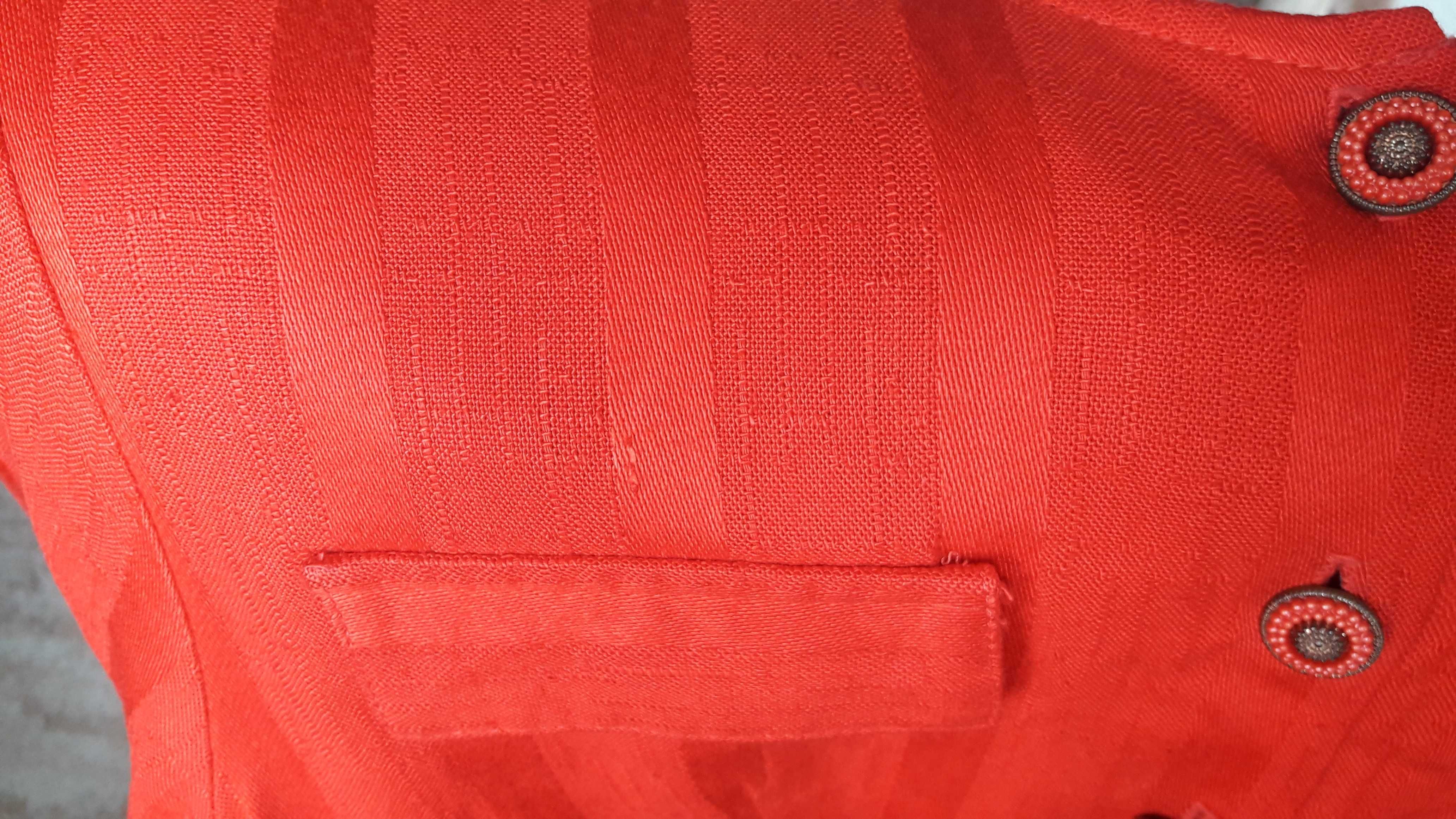 Komplet spódnica, żakiet czerwony r.36