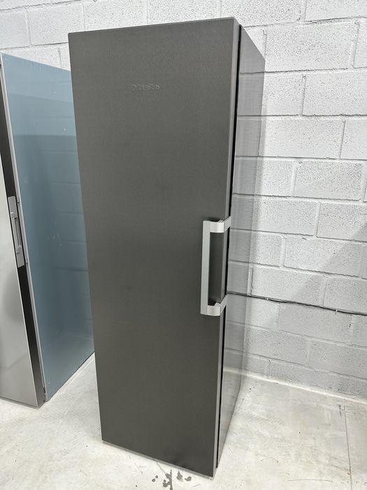 Нова морозильна камера Miele FNS4782/185 см