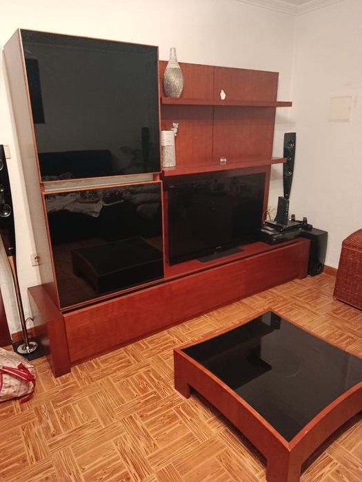 Móvel armário para TV sala mesa