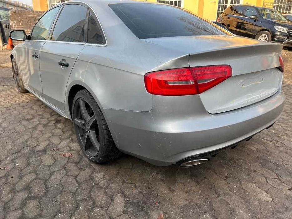 Бампер  Audi A4 B9 розборка запчасти Ауді А4 б9 шрот розбор