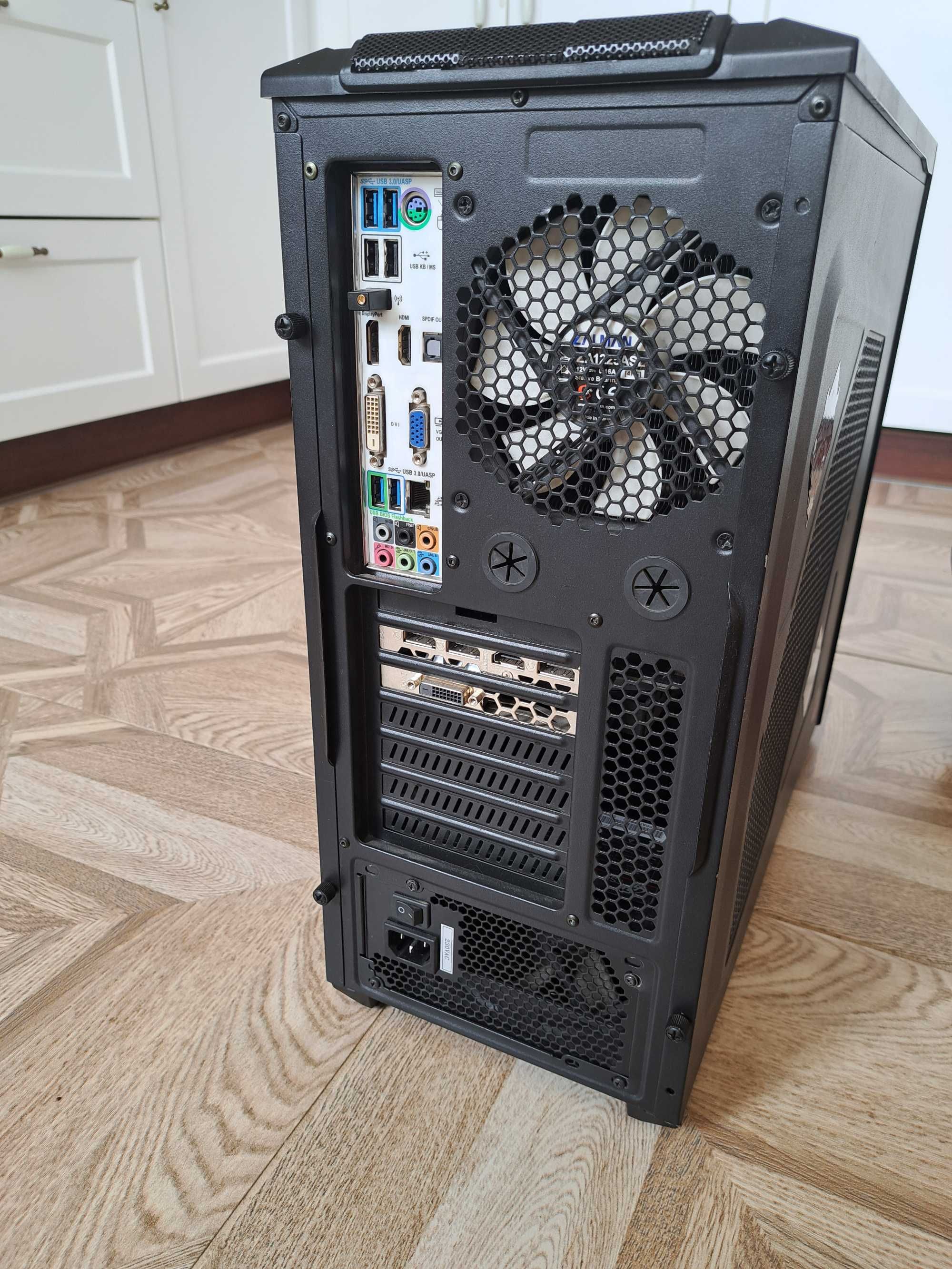 Komputer i7 3770k, 1070 Ti ARMOR 8 GB, 16 gb ram, SSD+HDD, Windows 10