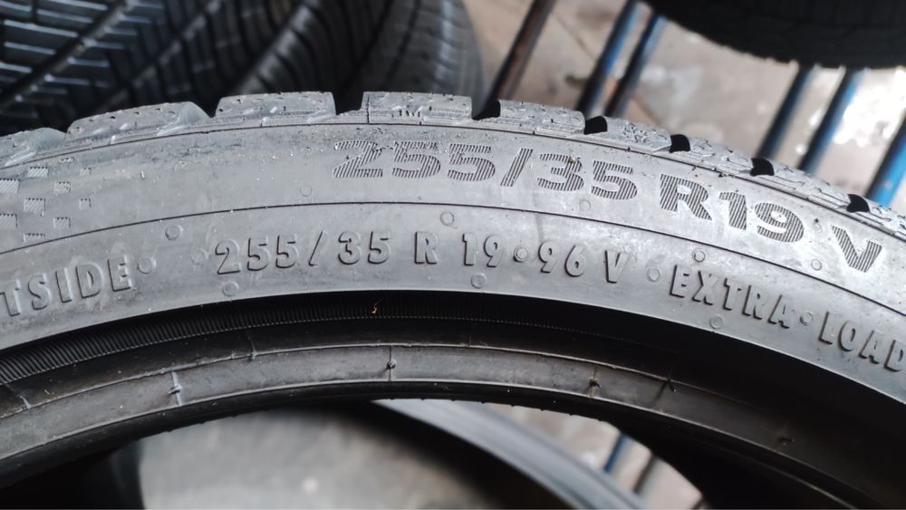 255/35/19+225/40/19 R19 Continental Winter Contact TS860S 4шт зима