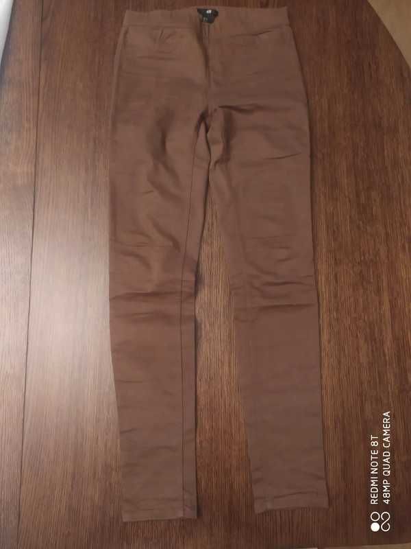 Brązowe rurki H&M wąskie nogawki
