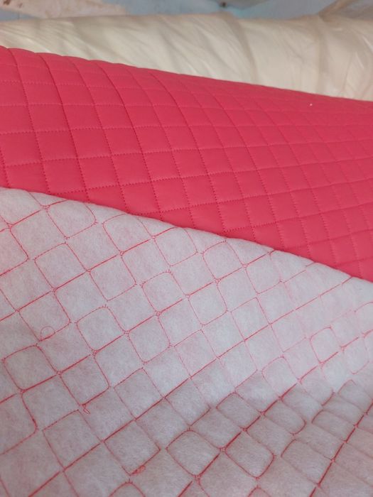 Ткань стеганная на синтепоне