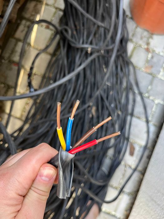 Кабель силовий 2.5х4, мідний, 120 метрів бухта