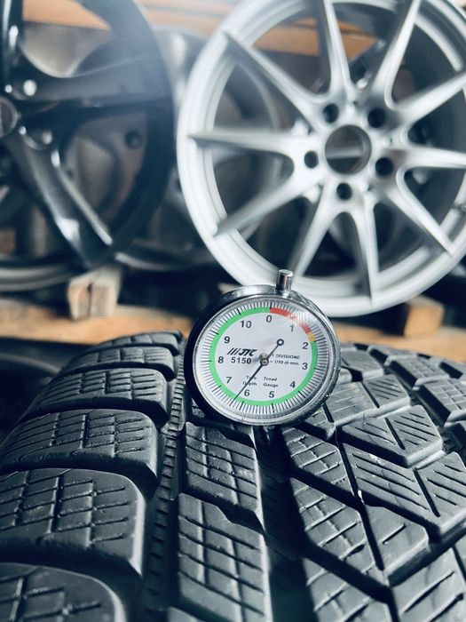 Шини Резина Зимові 24Рік 275 50 20 Pirelli Scorpion Winter 4шт