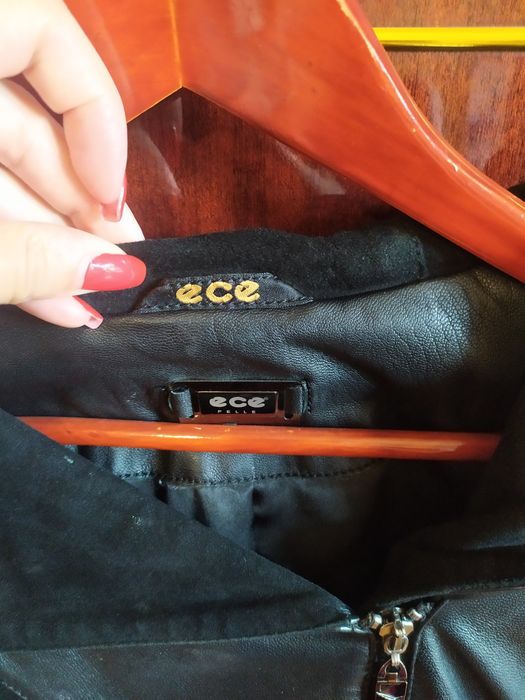 Жіноча шкіряна куртка 57 розмір . Женская кожаная куртка 57 размер