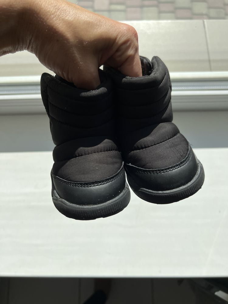 Дутики Zara 23 размер