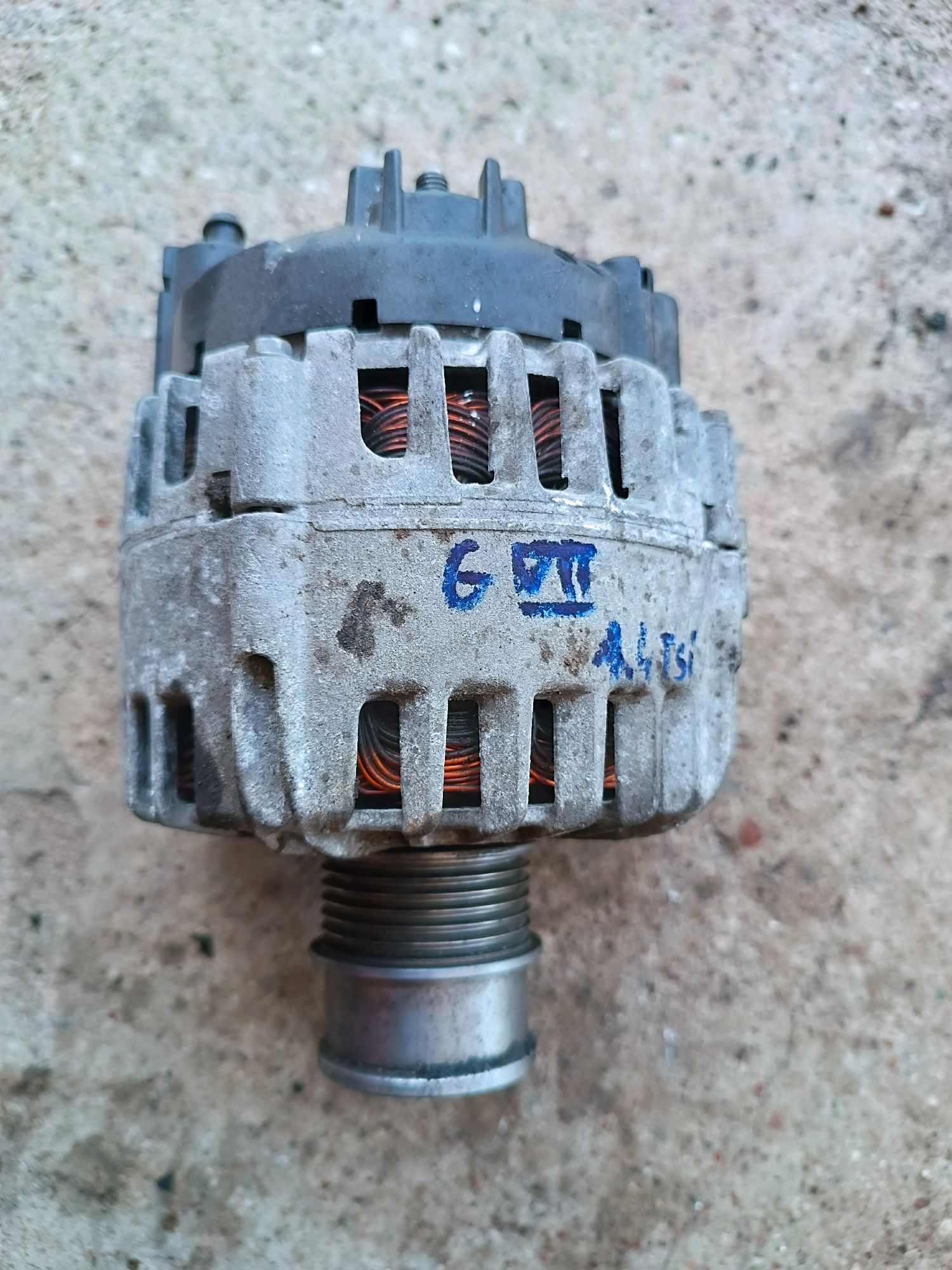 Alternator golf vii Tiguan a3 8v 1.4tfsi TSI Leon 04c,903,023k