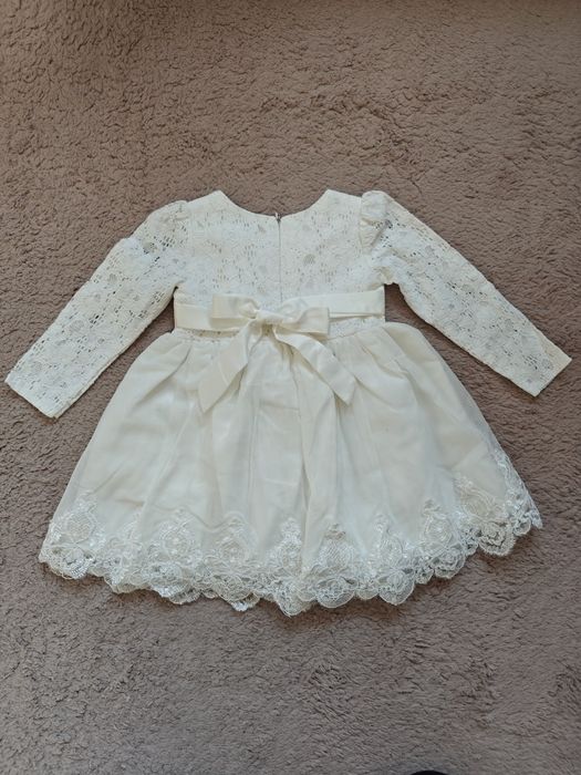 Sukieneczka do chrztu 86