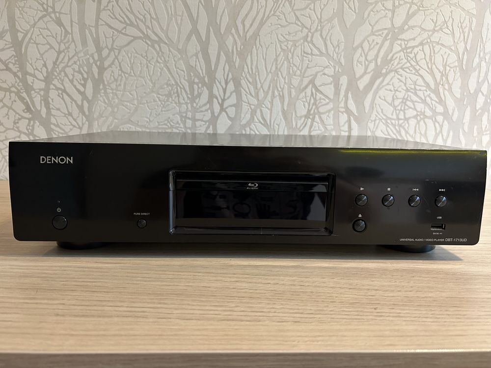 Odtwarzacz Blu-ray DENON DBT-1713UD