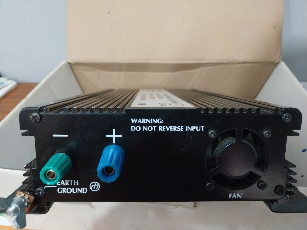 Transformar de 12V para 220v