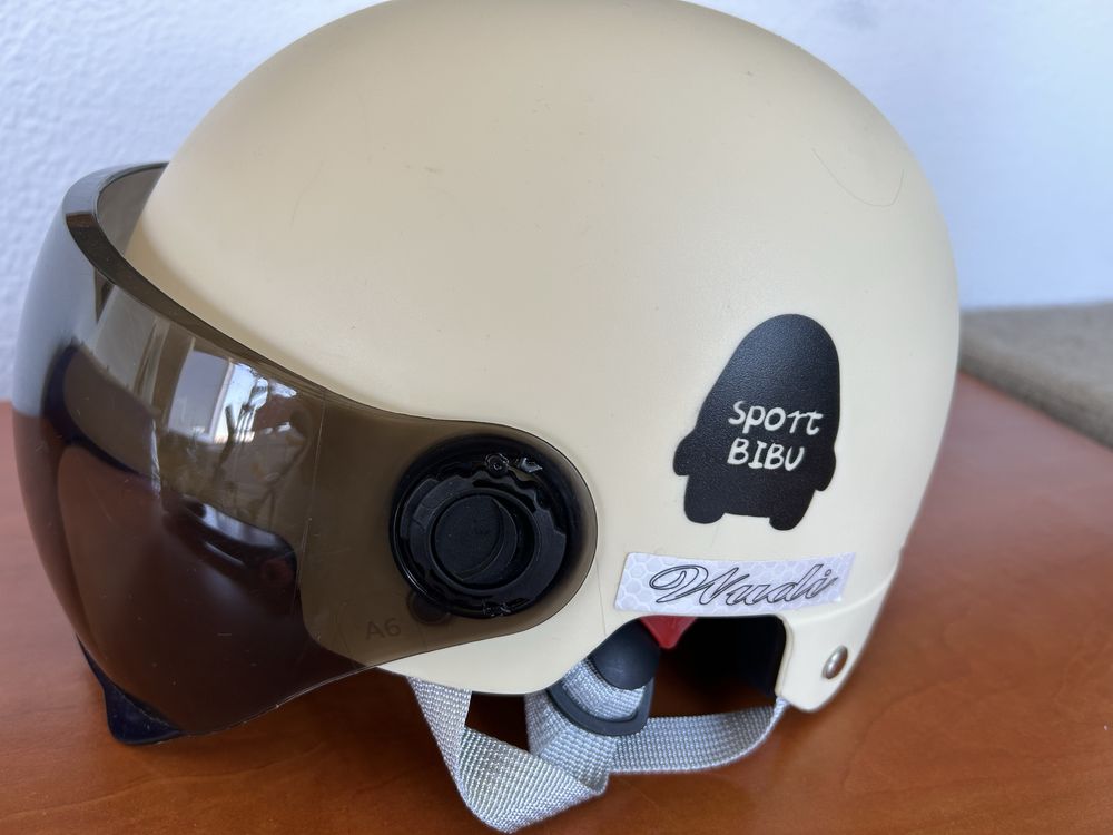 Vendo capacete novo