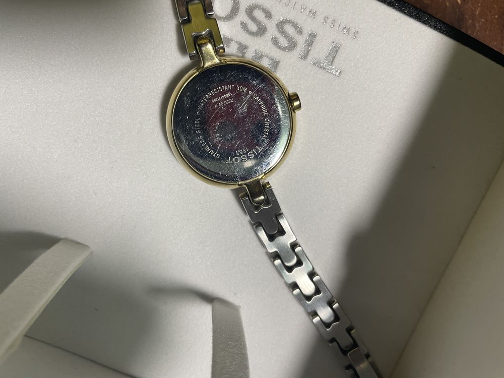 Часы Tissot женские