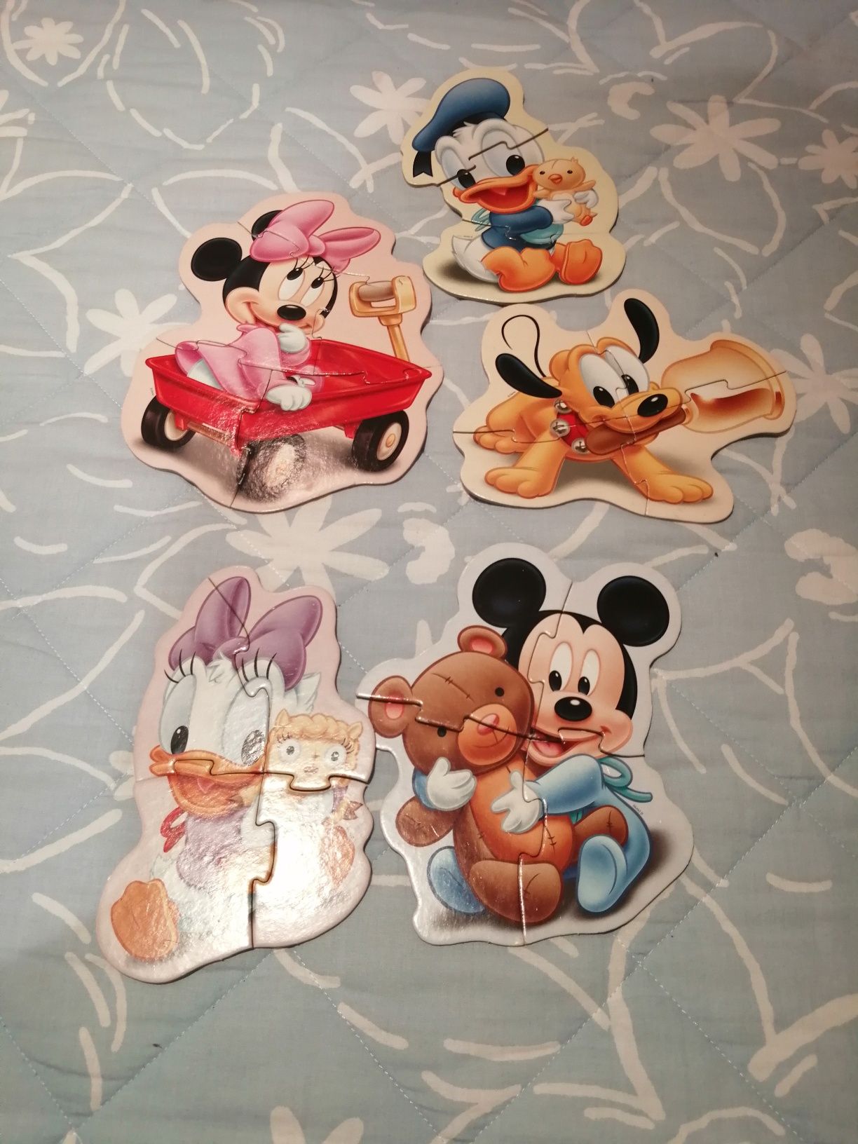 Puzzles com peças completas