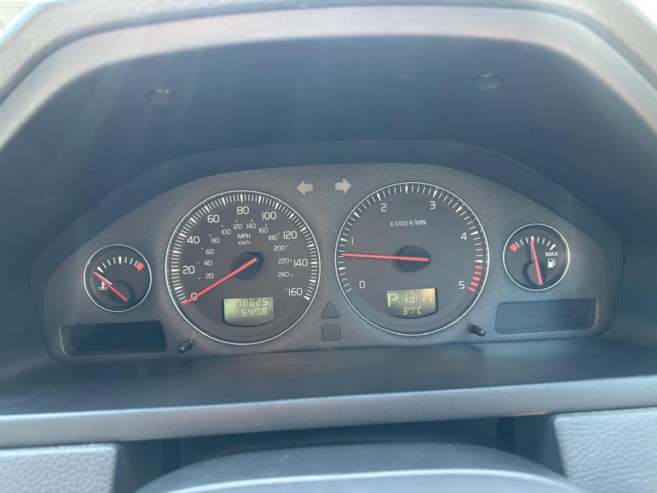 Volvo cx 90 2,4 tdi d5