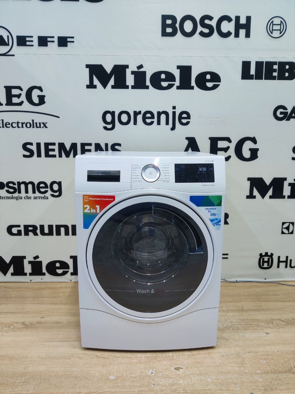 Стирально-сушильная машина BOSCH™ Serie6 Wash&Dry. 9/6kg.Идеал. 2019г.