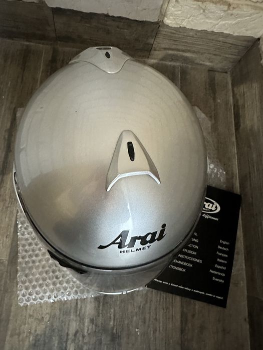 Шлем ( шолом) arai