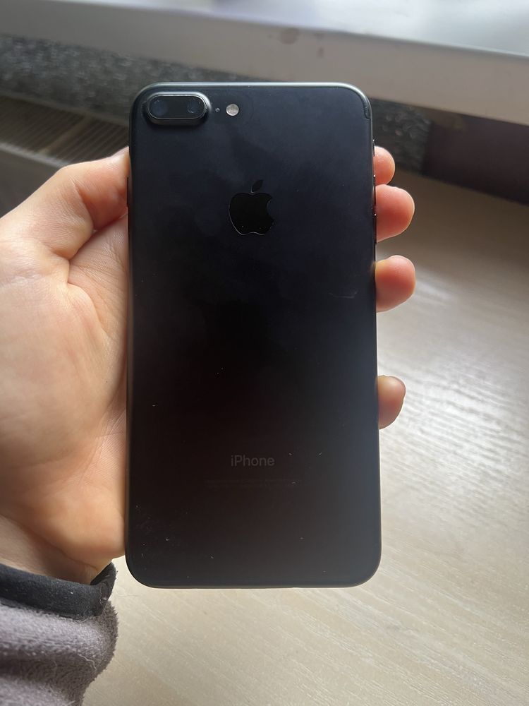 айфон 7+ на 128 гб