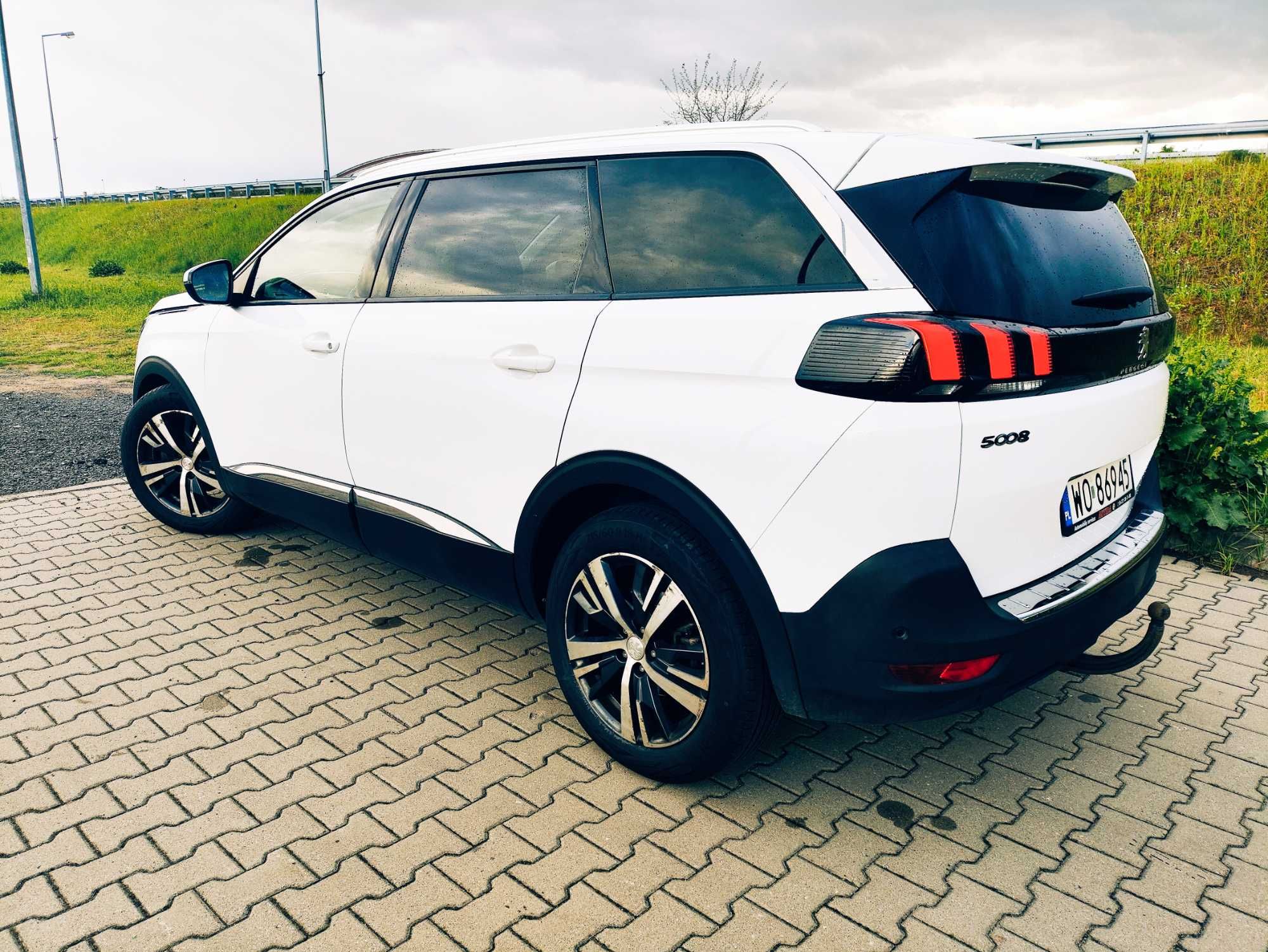 PEUGEOT 5008    2.0 HDI