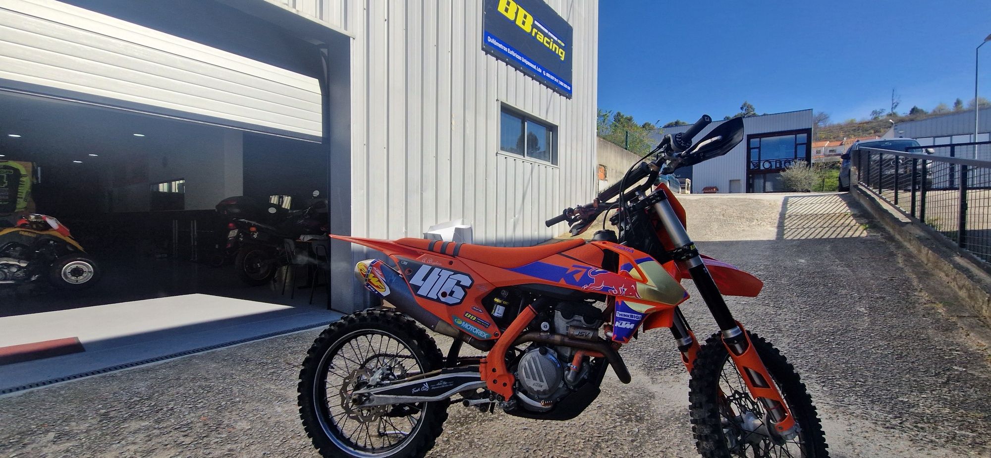 Ktm 4t nada a fazer