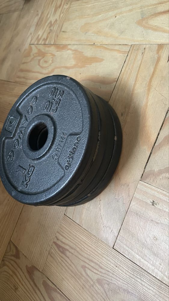 Barra de exercicios W com 34k de pesos.