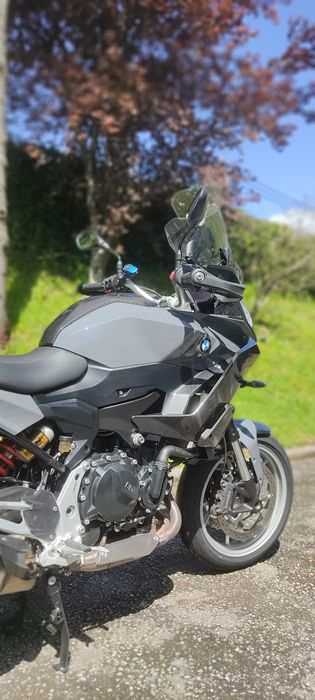 BMW F900XR 2022 - vários extras
