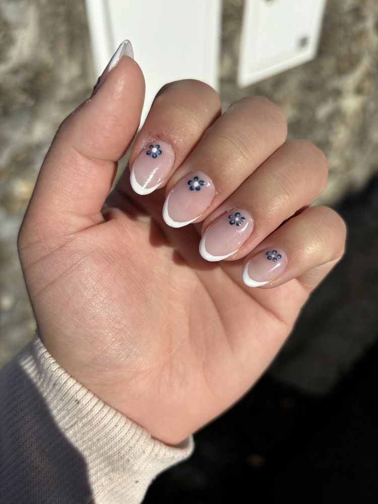 serviço de unhas em gel