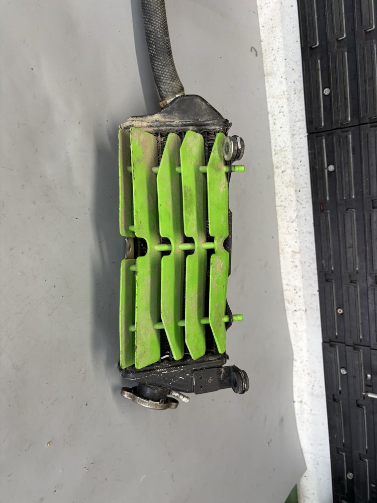 Chłodnica KAWASAKI KMX KDX 125/200