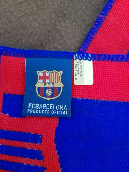 Cachecol oficial Barcelona sem uso