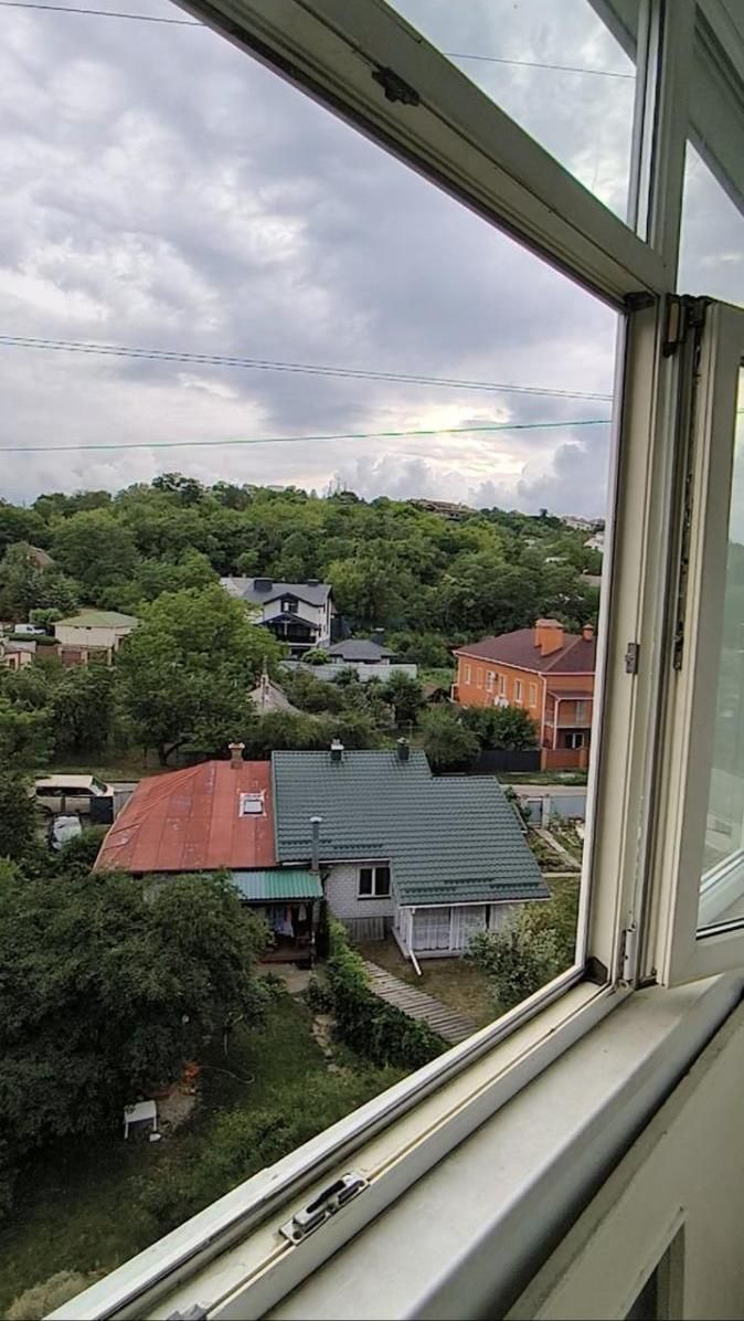 1-к, пров. Ламаний, 6, Поділ
