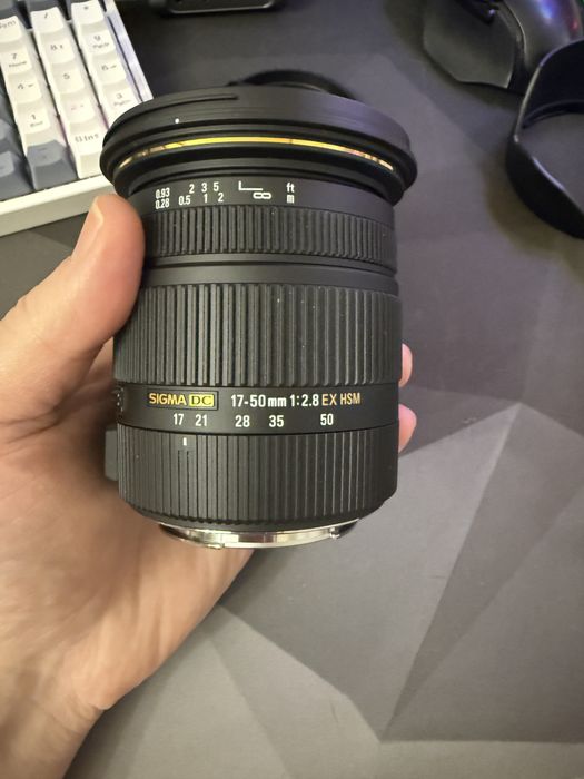 Sigma 17-50mm F2.8 EX DC OS HSM (Canon EF-S)