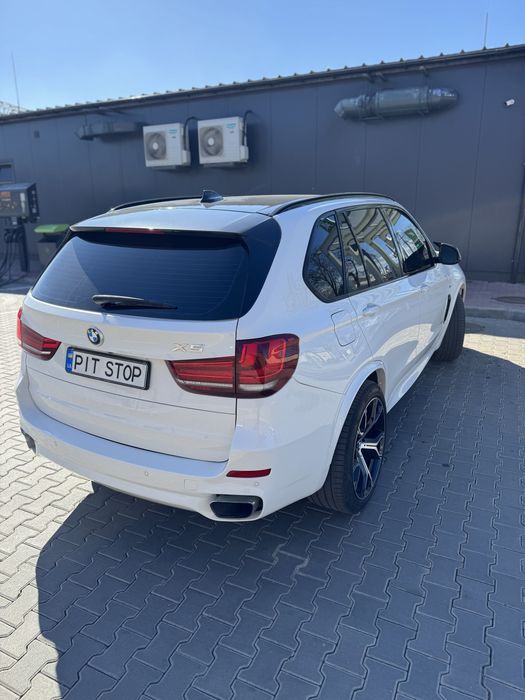 Продам БМВ  BMW X5 F15 M50D