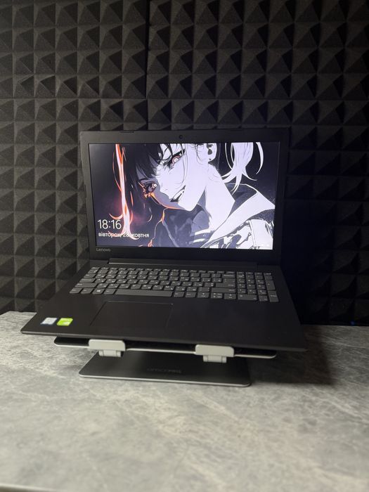 Ігровий Ноутбук Lenovo / NVIDIA MX920 / intel i3 Gen 6 / 8GB DDR4