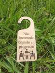Cabide de porta personalizável