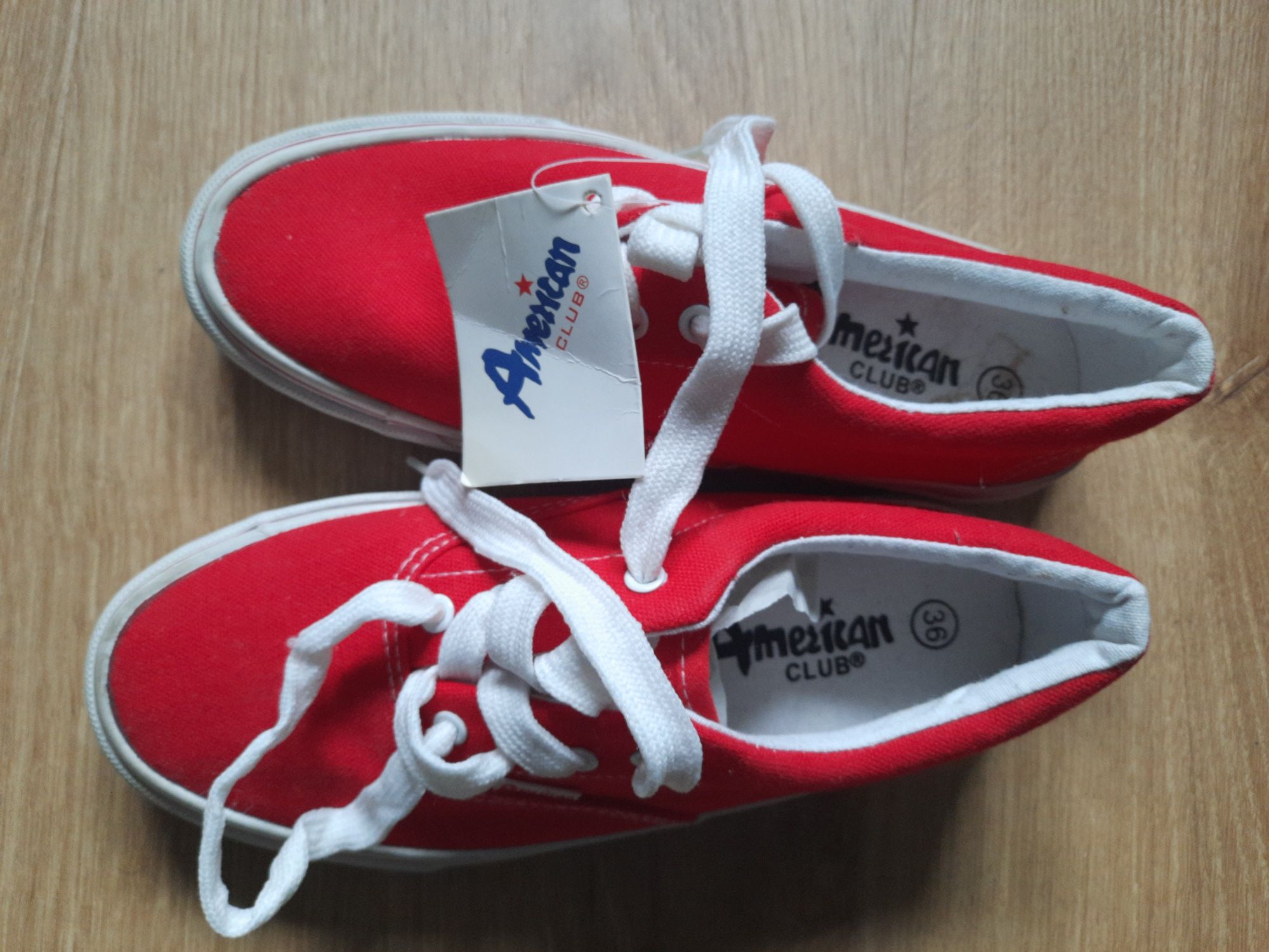 Nowe trampki American Club czerwone rozm 36