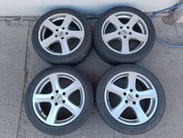 Renault Nissan Felgi aluminiowe 7,5jx17 5x114,3 z Oponami 215/50R17