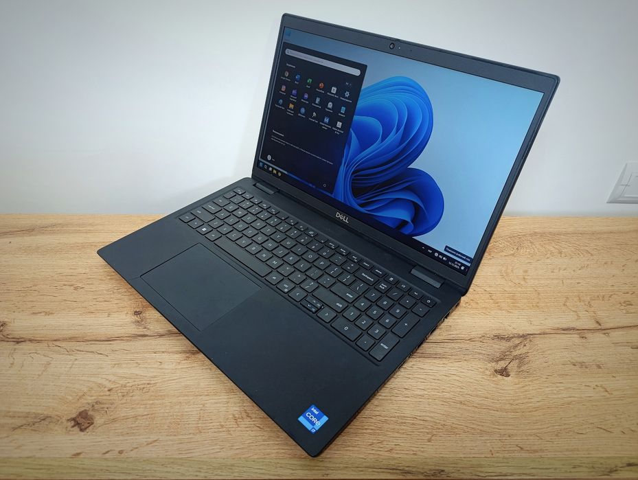 15'6 FHD Dell Latitude 3520/i7-1165G7/8GB DDR4/Iris Xe/АКБ 32% зносу