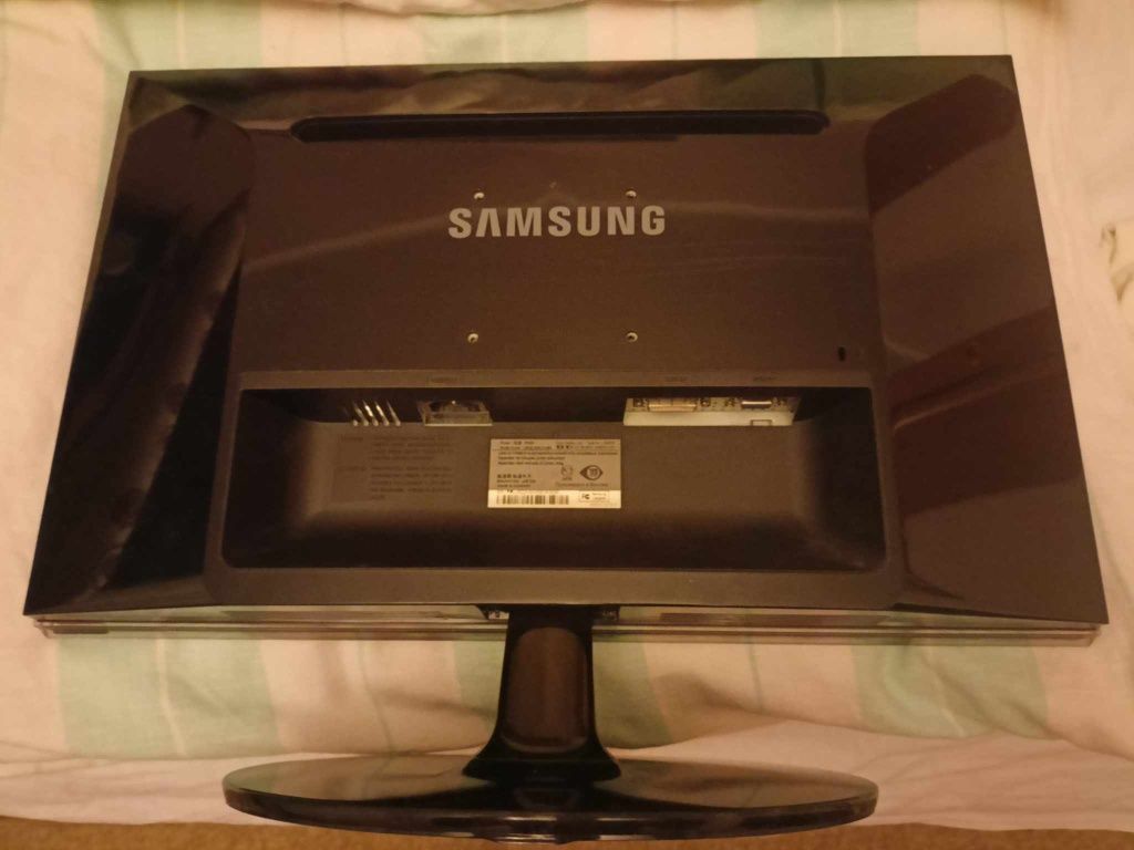 Monitor lcd Samsung SYNCMASTER P2250 (LS22LRZKUV) 50000:1