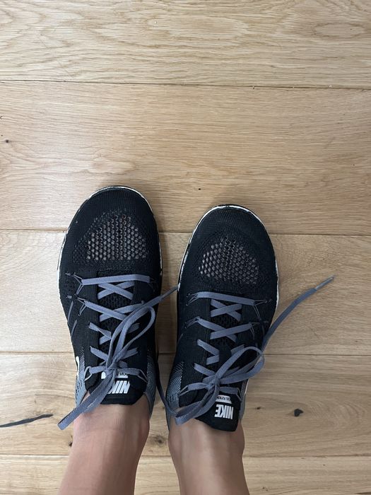 Nike free flyknit focus 38 czarne