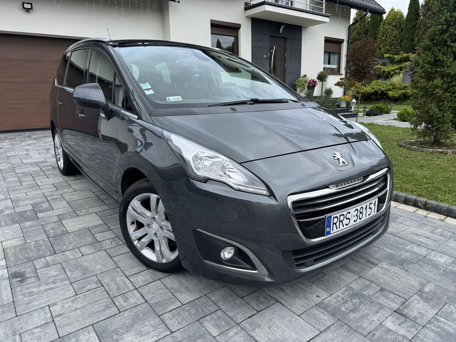 Peugeot 5008/Panorama /1.6 HDI /2014 R/Automat/Lift