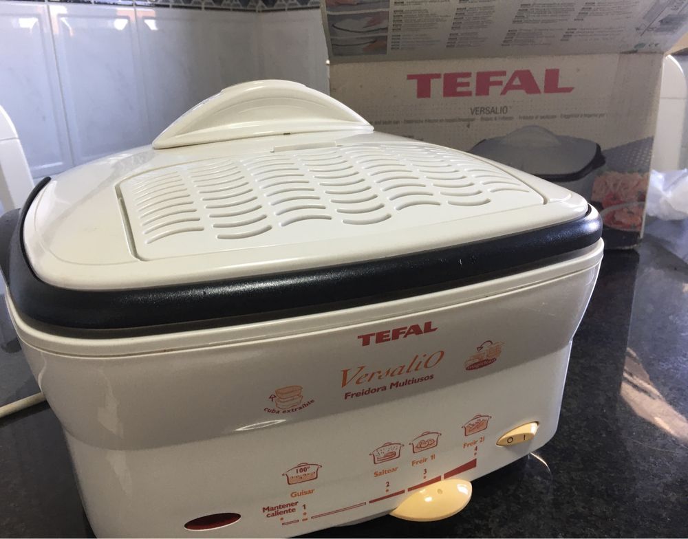 Fritadeira e caçarola Tefal Versalio