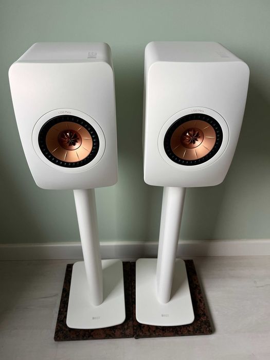 KEF LS50 Meta z oryginalnymi standami S2 - kolumny podstawkowe