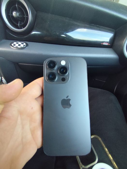 Vendo ou troco iphone 16 pro