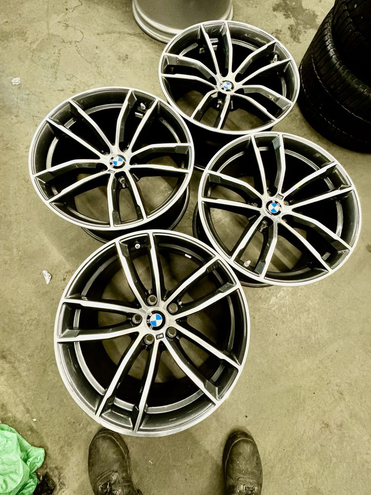 Оригинальные диски BMW (662 стиль) 5x112 r18 8j et30